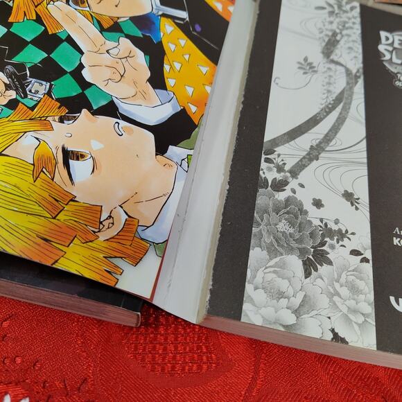 5X Mixed Manga lot Collection Viz Media Demon Slayer Given Claymore Banana Fish - Picture 7 of 13